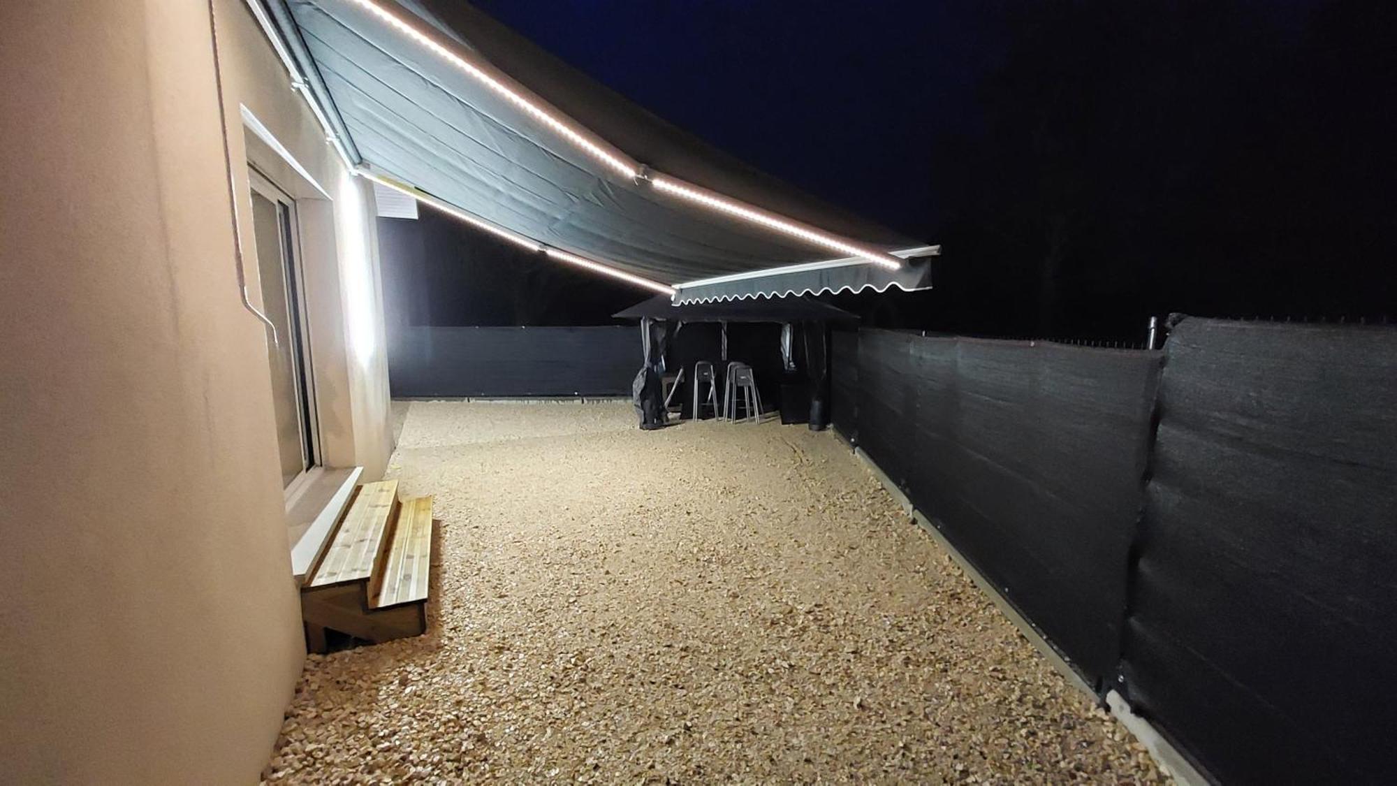 Maison Neuve Proche Station De Ski, 10 Couchages, Tout Confort Granieu ห้อง รูปภาพ